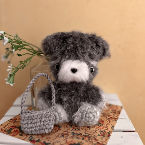 ミニチュアシュナウザーの編みぐるみ 009 シュナウザーのあみぐるみ