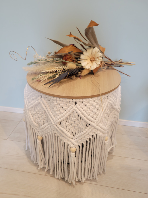 NEW⭐マクラメサイドテーブル(このお値段は在庫限り)♡8月10日までSale価格♡ 1枚目の画像