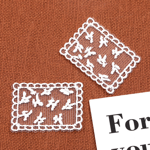 C196 24個 刺繍ワッペン レース生地 ラベル 服飾パーツ 貼り付けパーツ
