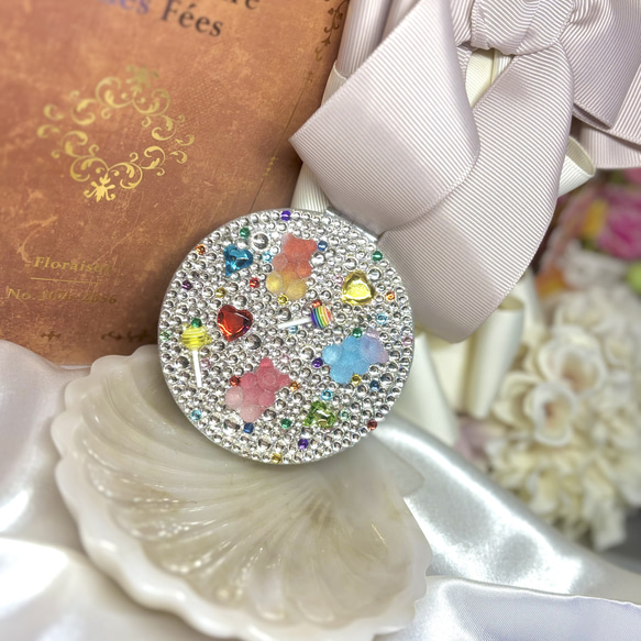 デコれるかがみ まとめ 大人気のワンコイン、500円で作れる 手鏡が大人気😳🩷🩷 送料も込み