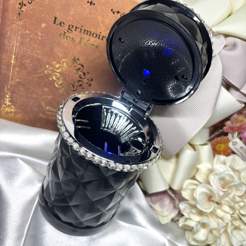 ꕤ【茶色】灰皿 手 手形 小物入れ 皿 ラメ キラキラ 置物ꕤ︎︎ bbb5ed440ce14f7b600358b28cebf3