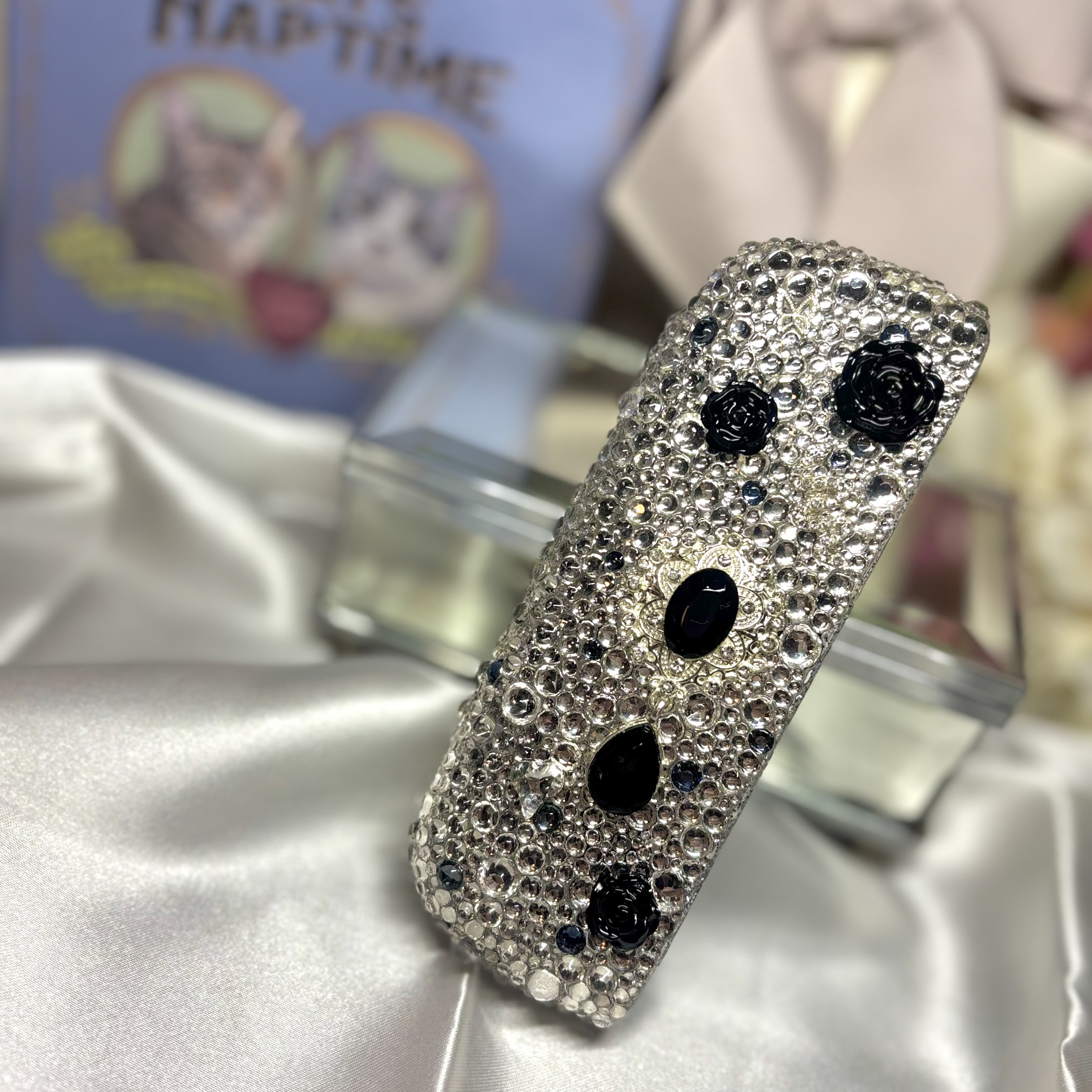 IQOS アイコス　イルマワン　イルマi ケース　デコ　ブラック×シルバー IQOS アイコス イルマワン イルマi ケース デコ ブラック