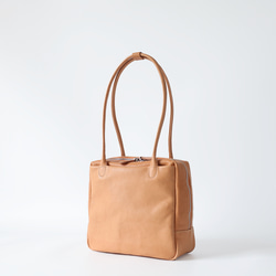 【限時特價】大容量柔軟真皮手提包 | 容量充足，設計優雅 | 母親節或生日禮物推薦 第2張的照片