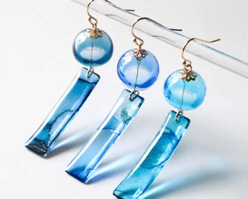 選べるブルー 風鈴ピアス インクアート ピアス（フック・チェーン