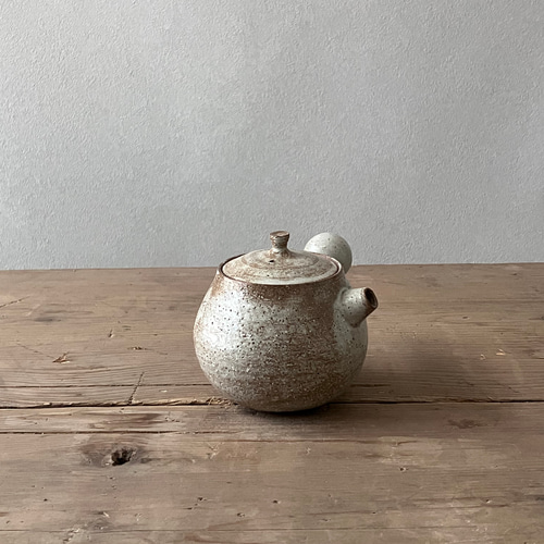 Pin by 棻棻黃on 早安咖啡| Tea pots, Decor, Table decorations