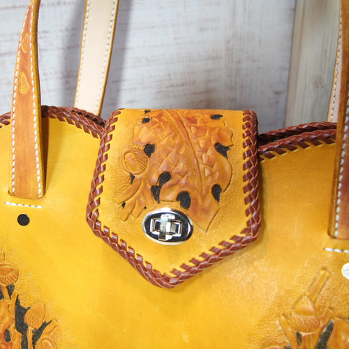 どんぐりモチーフトートバッグ「編み込み」【10％OFF感謝SALE