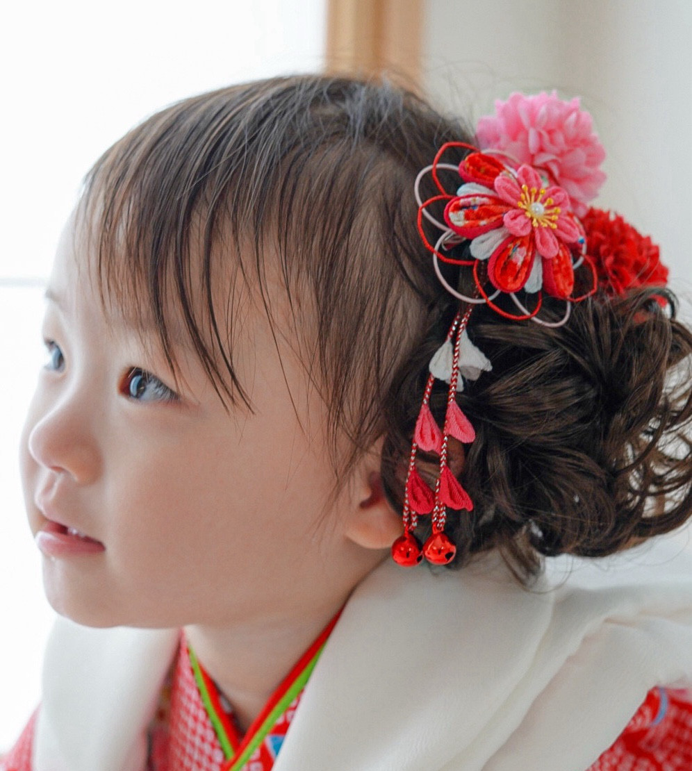 七五三　3歳着物　【髪飾り付き】 七五三 髪飾り 3歳 7歳 753 つまみ細工 浴衣 着物 小物 鈴 赤