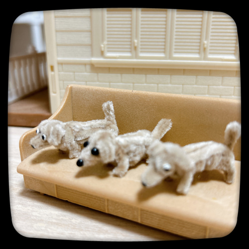 モールアート ②クリーム ダックス（ハンドメイド／極小サイズ