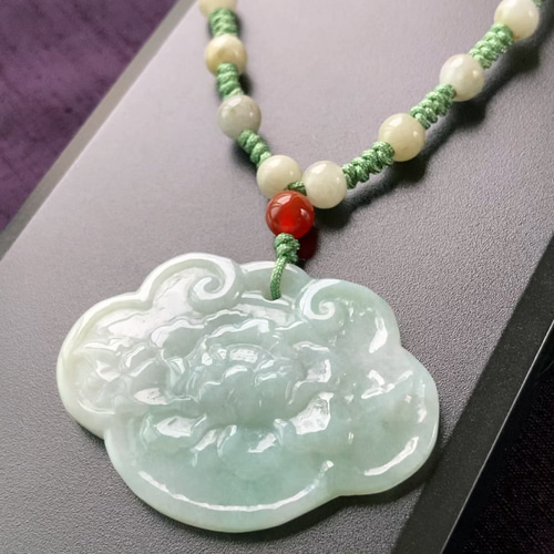 翡翠 天然石 翡翠ネックレス ネックレス 翡翠ペンダント ペンダント 本