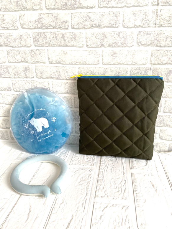 すっきり薄型タイプ♪ アイスリングポーチ　保冷ポーチ　ネッククーラー　クールリング　保冷　アイスリングケース 1枚目の画像