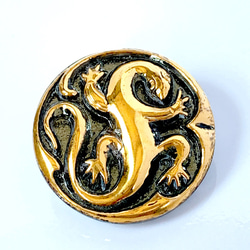 チェコガラスボタン トカゲ 黒/ゴールド 27mm ボタン kopec 通販