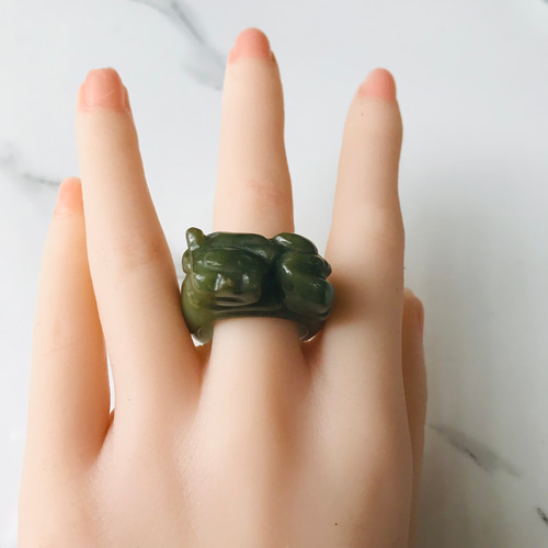 [R66-002］ 翡翠　くりぬき　リング　天然石　ミャンマー産　24号　指輪 R66-002］ ジェイド JADE ヒスイ 本翡翠 くりぬき リング 天然石