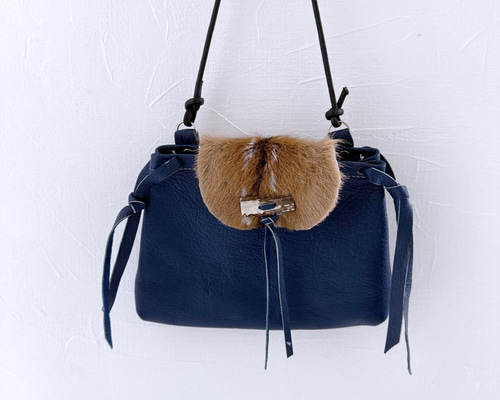 小鹿の毛皮 特価】冬革・鹿毛皮（多少傷アリ） | 国産鹿革ブランド物語