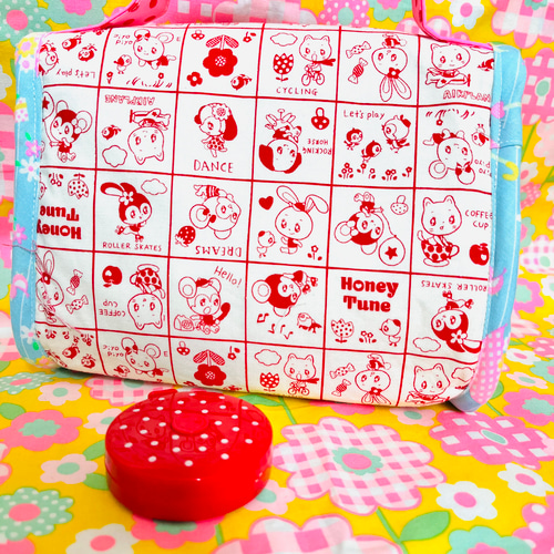 昭和レトロアニマル おしゃれなミニバッグ うさぎと包装紙柄 ポーチ