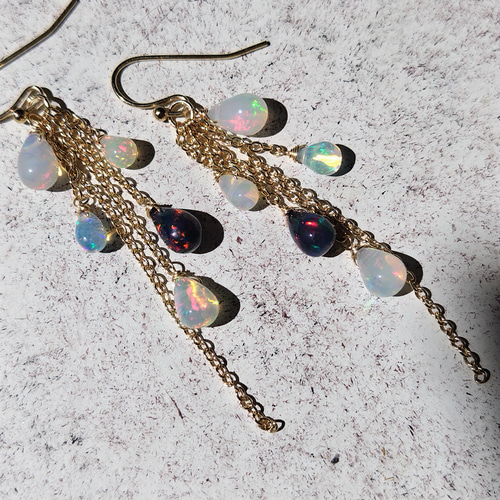 極上　プレシャスオパール　大粒　ピアス　イヤリング　14kgf 極上 プレシャスオパール ブラックカラーオパール ピアス イヤリング