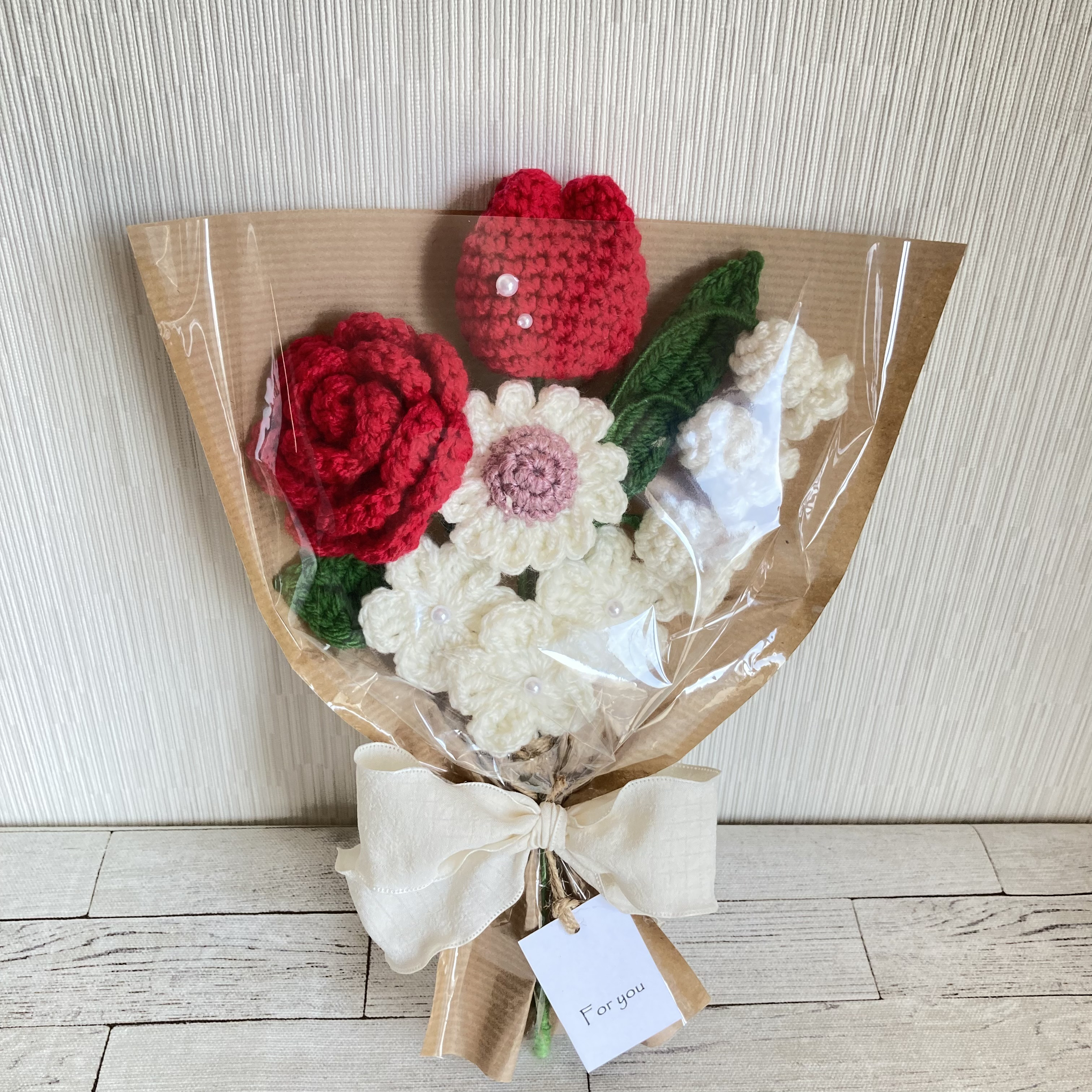 色っぽレッド】赤 ピンク 白 花束 かぎ針編み 編み物 枯れない花