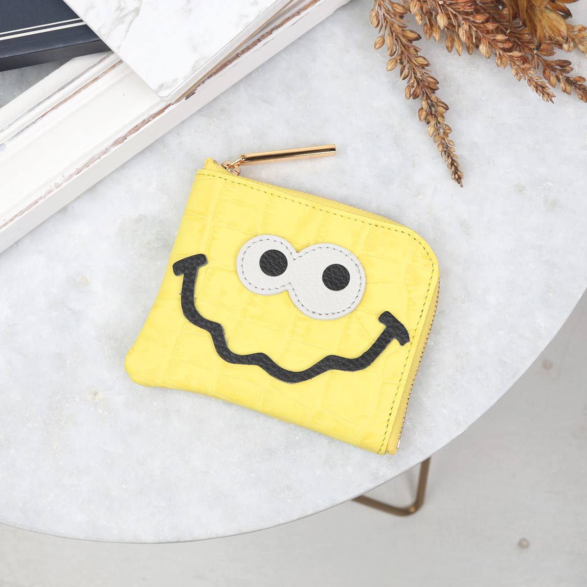 【クロコ型イエロー/キョロメmini】クロコダイル型押レザー思わず誰かに見せたくなるモンスターコンパクトミニL字財布