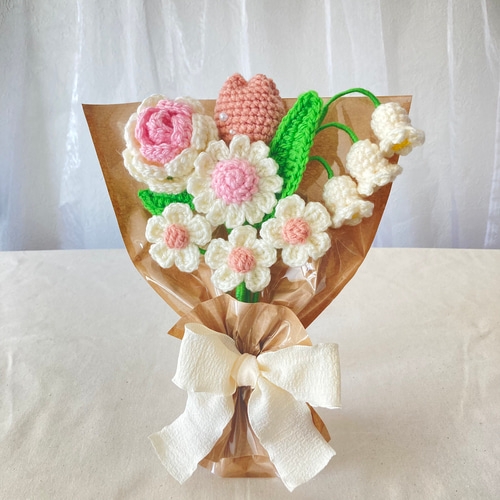 恋するピンク】白 花束 かぎ針編み 編み物 枯れない花 毛糸 プチギフト