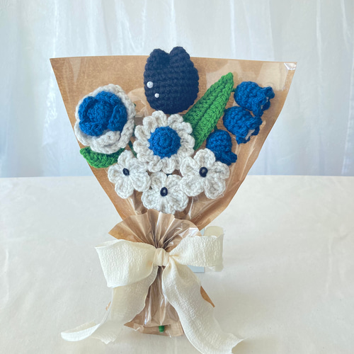 つよがりブラック】黒 紺 花束 かぎ針編み 枯れない花 毛糸 プチギフト