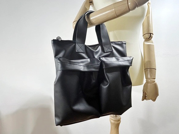 KURO/【PUL】 オンもオフも◎大容量プルアップ　ヘルメットバッグ　エコレザー(BT241217) 6枚目の画像