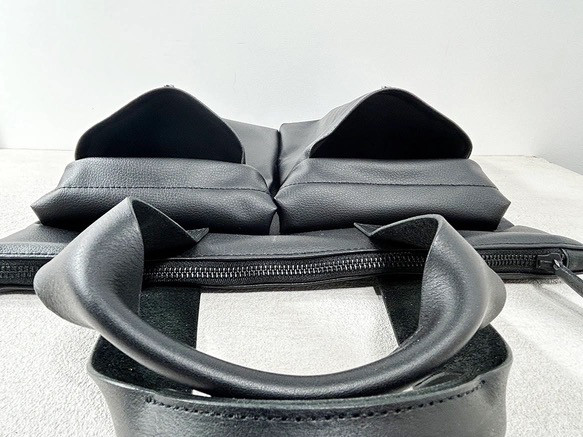 KURO/【PUL】 オンもオフも◎大容量プルアップ　ヘルメットバッグ　エコレザー(BT241217) 5枚目の画像