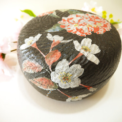 〈一点もの〉菓子器（蓋物）・花の景色 1枚目の画像