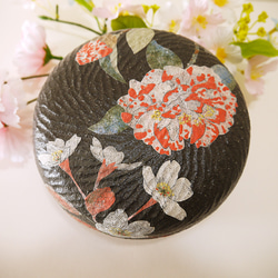 〈一点もの〉菓子器（蓋物）・花の景色 2枚目の画像