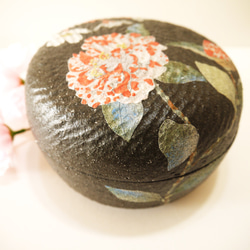 〈一点もの〉菓子器（蓋物）・花の景色 14枚目の画像