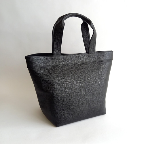 こんなの欲しかった！やわらかくて上質な高級本革トート（ブラック