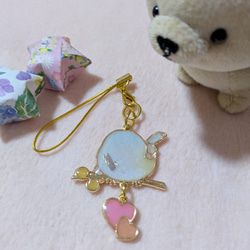 NO.27 // 桜咲くBLUE扇子レジンキーチェーン 携帯ストラップ Lumiwanag