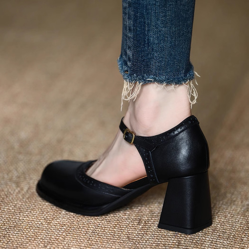 サンダース メリージェーン ウイングチップ パンチングサンダル