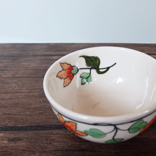Orangeフラワー ボウル バッチャン焼き ベトナム食器 手描き 花柄 お椀