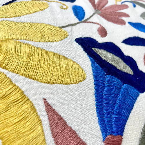 クッションカバー【45cm角】メキシコ オトミ刺繍 花 クッション