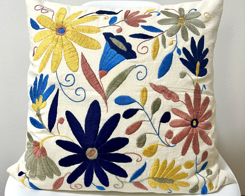 クッションカバー【45cm角】メキシコ オトミ刺繍 花 クッション