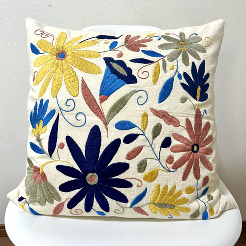 クッションカバー【45cm角】メキシコ オトミ刺繍 花 クッション