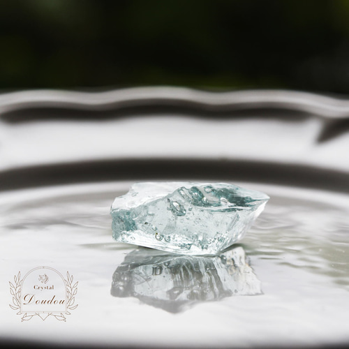 アンダラクリスタル シーフォーム・ド・アジュール〔sa4245〕 天然石