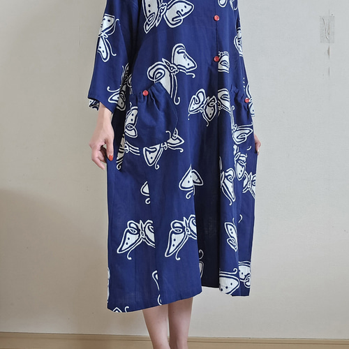 専用＊浴衣の反物から作る 花と蝶々柄 2WAY ワンピース Mサイズ＊ 二部式浴衣 フローロ Floro 和装 浴衣 セット ワンピース
