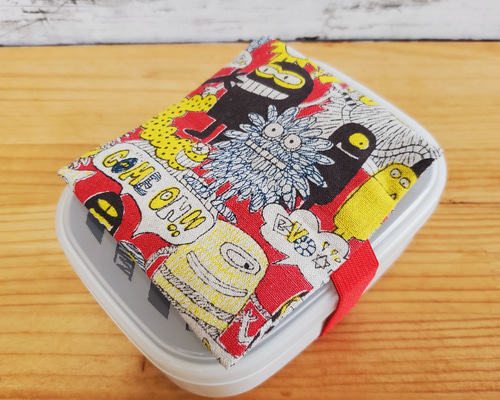 お弁当に！保冷剤ケース付き お弁当箱ゴムバンド ランチベルト