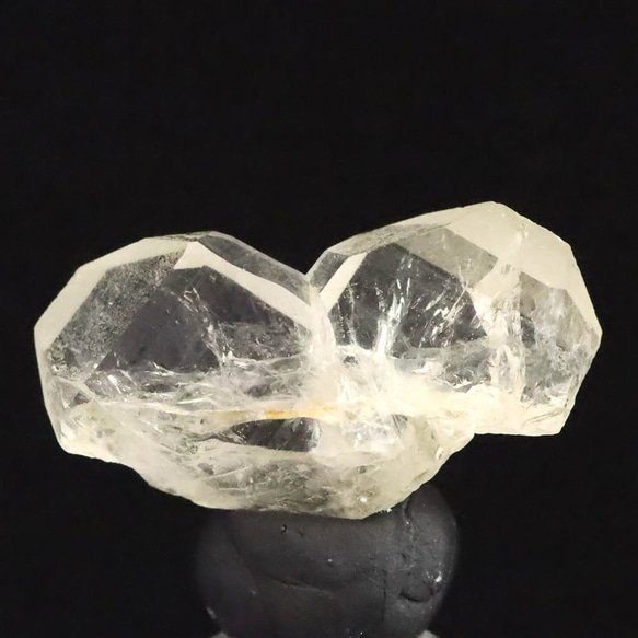 長崎県五島列島産 日本式双晶 2.51g #20960 天然石 榎本通商