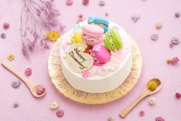 【送料無料】ジュエルマカロンタワーケーキ　5号 5,592円