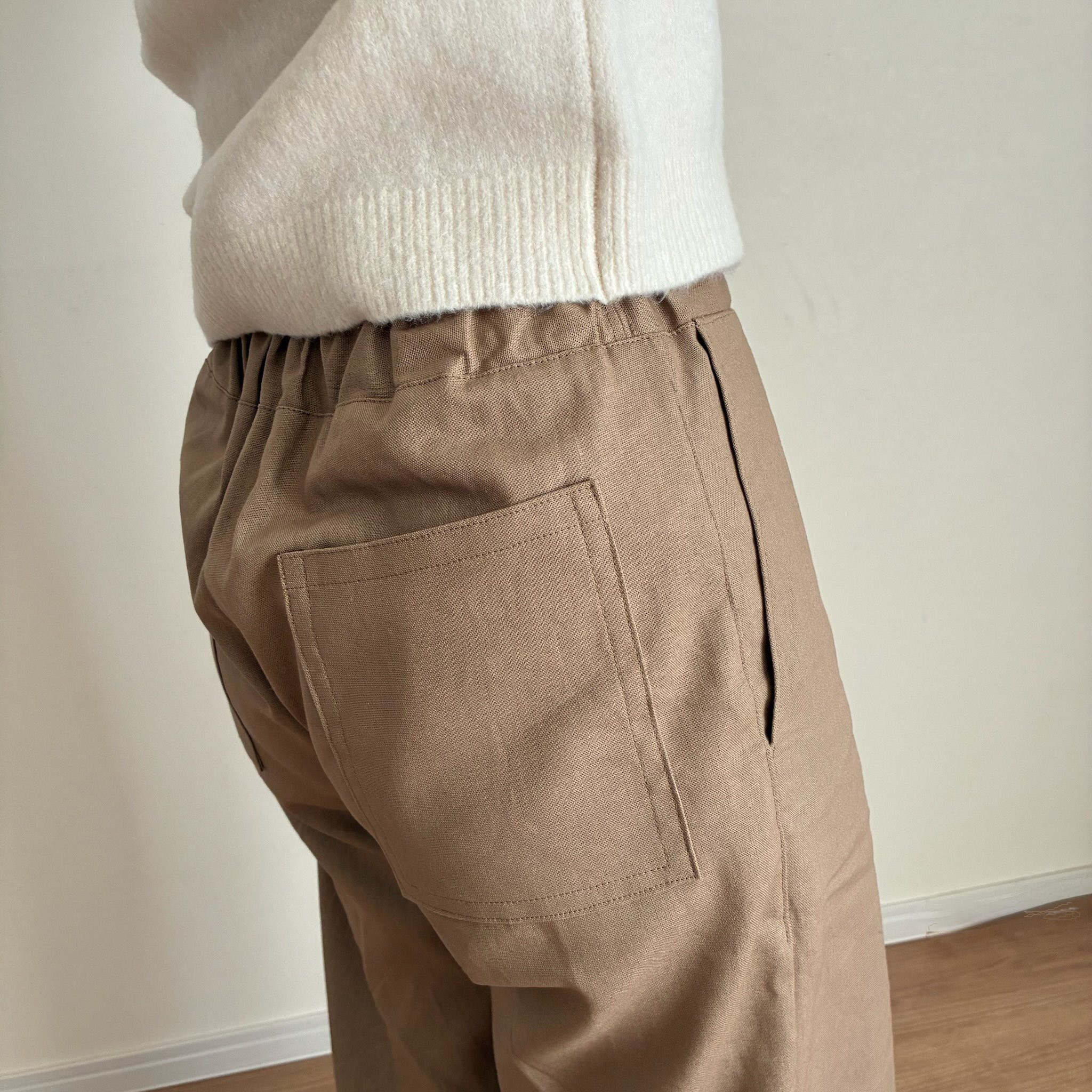 【別カラー有】綿麻キャンバス（ライトタイプ）のタックワイドパンツ＊オーカーブラウン【受注製作】