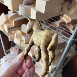 木彫り 仏像 静思観音菩薩座像 思惟菩薩 彫刻 一刀彫 天然木檜材 F