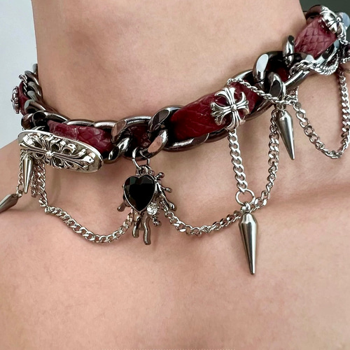 地雷系 チョーカー｜黒ハート×赤レザー×スパイクチェーン チョーカー