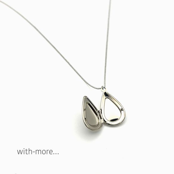【新作】しずく雫 ロケットペンダント ネックレス♡シルバー チェーン ロングネックレス♡ピルケース 写真が入るネックレス 1枚目の画像