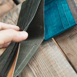 [zoccolo]harf wallet/ 馬蹄型外付けポケットの二つ折り財布 4枚目の画像