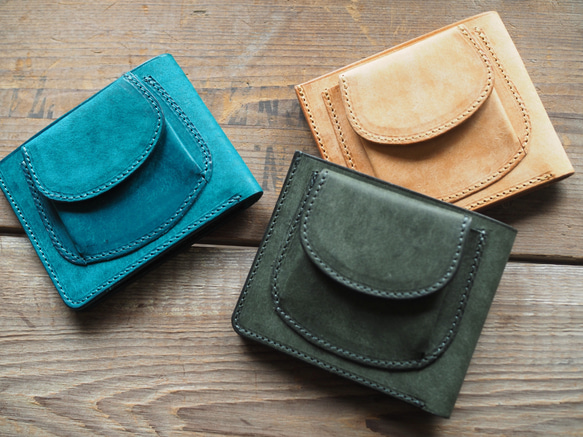 [zoccolo]harf wallet/ 馬蹄型外付けポケットの二つ折り財布 7枚目の画像