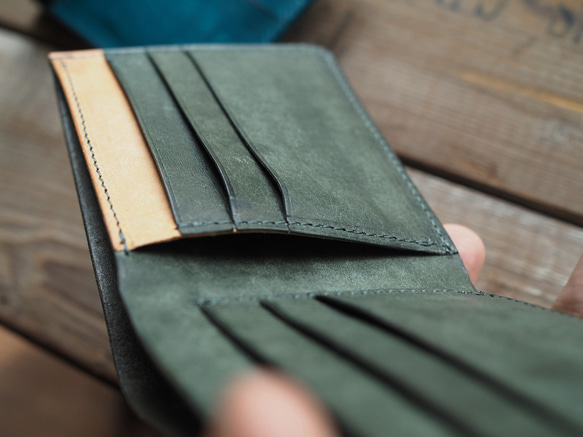 [zoccolo]harf wallet/ 馬蹄型外付けポケットの二つ折り財布 5枚目の画像