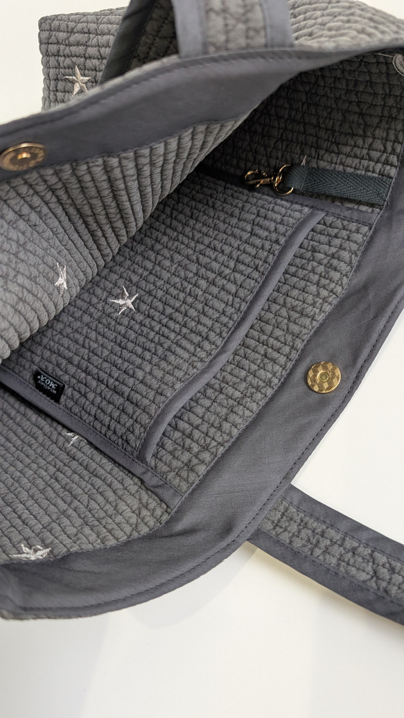 ✱受注制作✱  LLサイズ  ヌビバッグ ダークグレー×ムーンスター刺繍 ハンドメイド 4枚目の画像