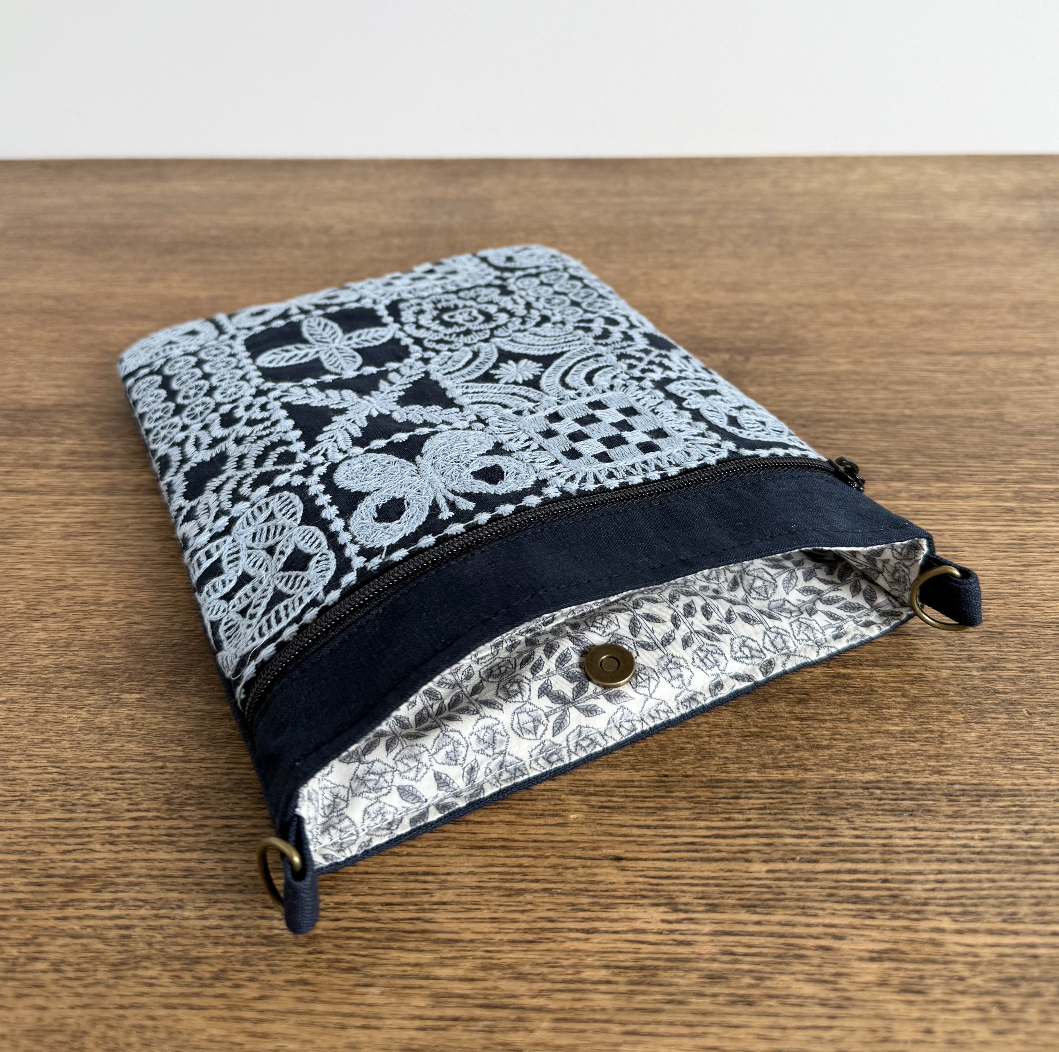 スマホポシェット＊ミナペルホネン forest tile ポシェット kanon 通販