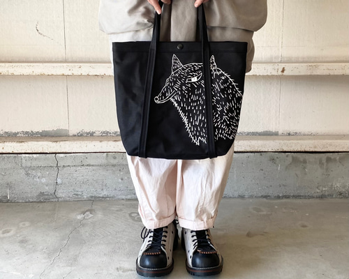 なんてことない？？キャンバストート A4対応 C-WOLF M トートバッグ